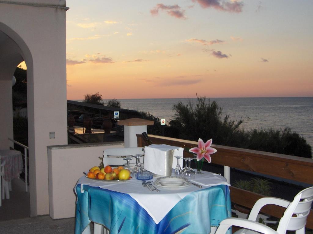 Hotel Villa Ombrosa Portoferraio Exteriér fotografie