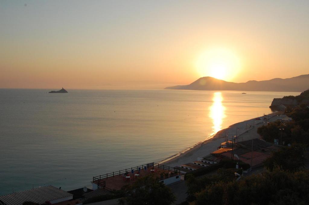 Hotel Villa Ombrosa Portoferraio Pokoj fotografie