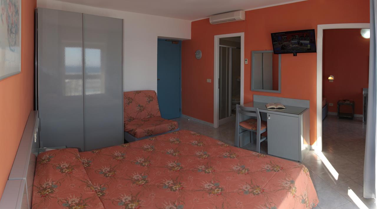 Hotel Villa Ombrosa Portoferraio Pokoj fotografie