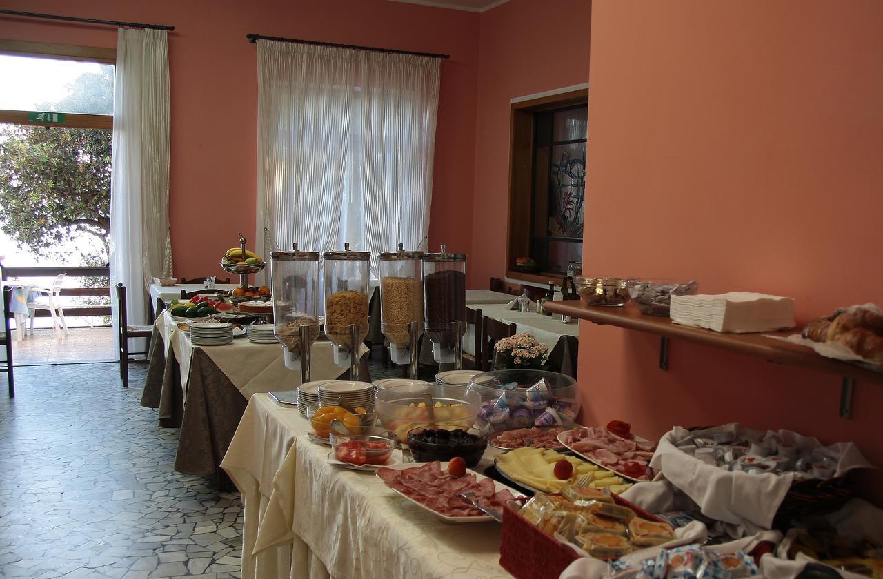 Hotel Villa Ombrosa Portoferraio Pokoj fotografie