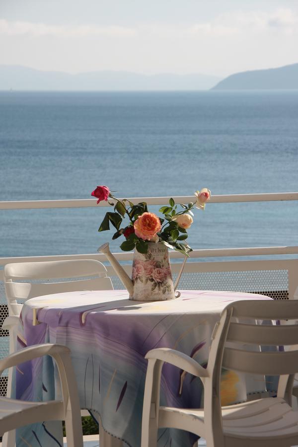 Hotel Villa Ombrosa Portoferraio Pokoj fotografie